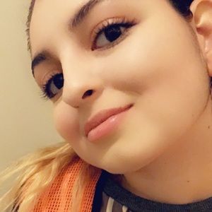 Meet your Posher, Kassandra